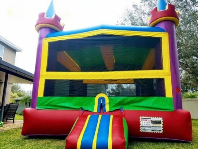 Camelot (Bounce House & Basketball Hoop Combo)